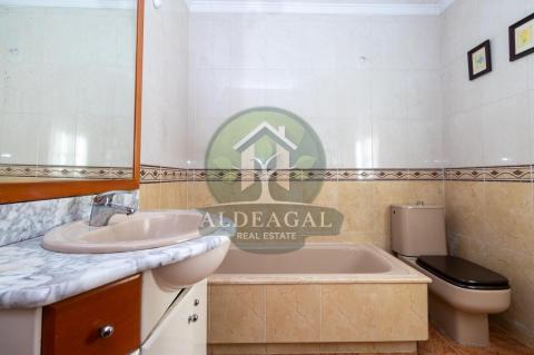 Venta - Begonte - Ref: C4